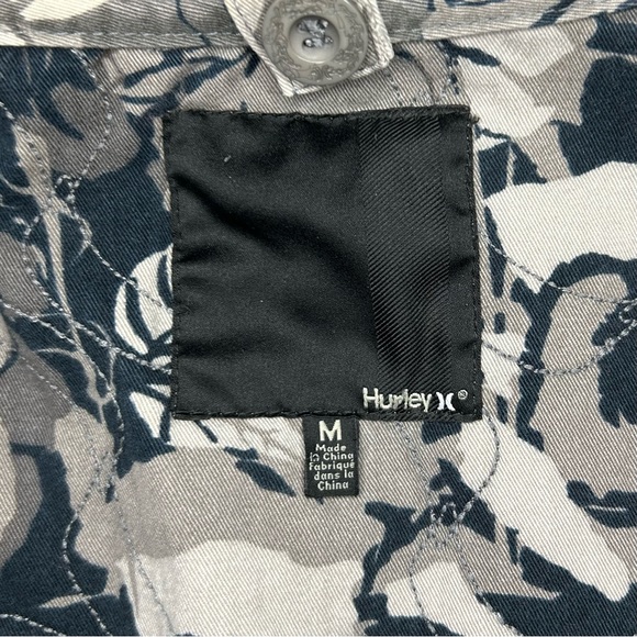 Hurley Women’s Military Camo Jacket Size Medium Floral Print Grey Navy Blue - Picture 15 of 16